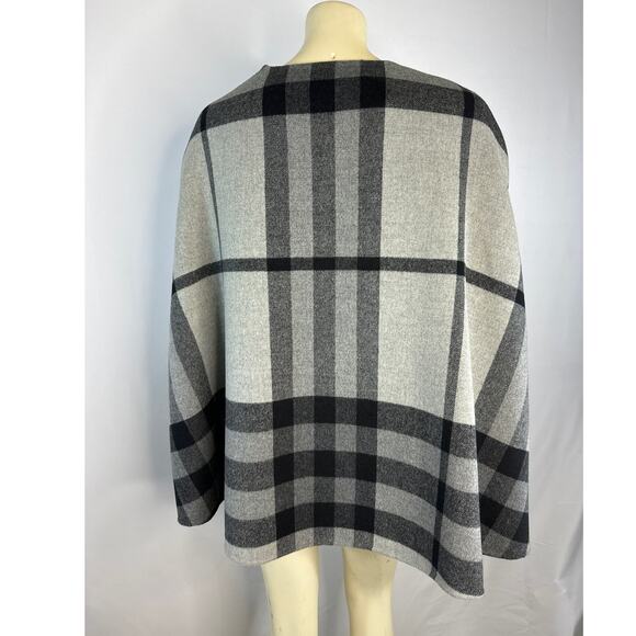 2010s Talbots Wool Angora Plaid Cape Wrap S/M – Gray Black Check fall winter - Picture 8 of 12